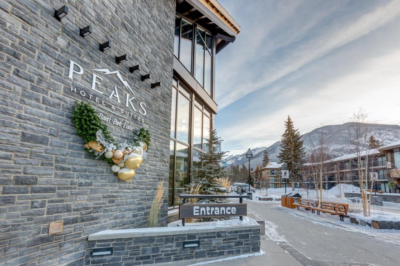 Peaks Hotel And Suites Banff Exterior foto