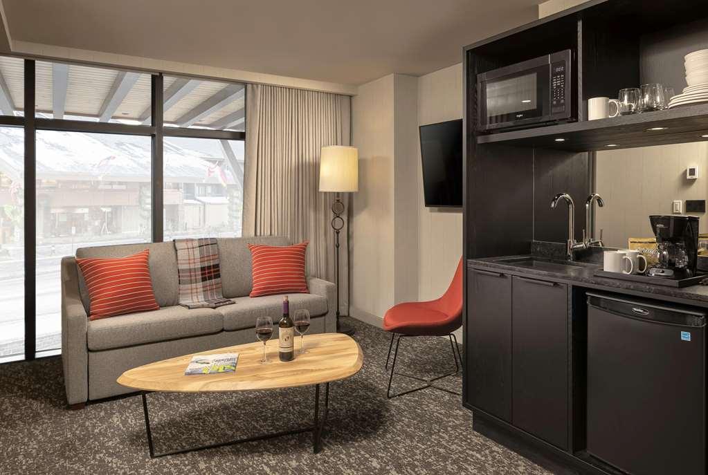 Peaks Hotel And Suites Banff Zimmer foto